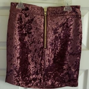 Forever 21 velvet skirt NWT Burgundy